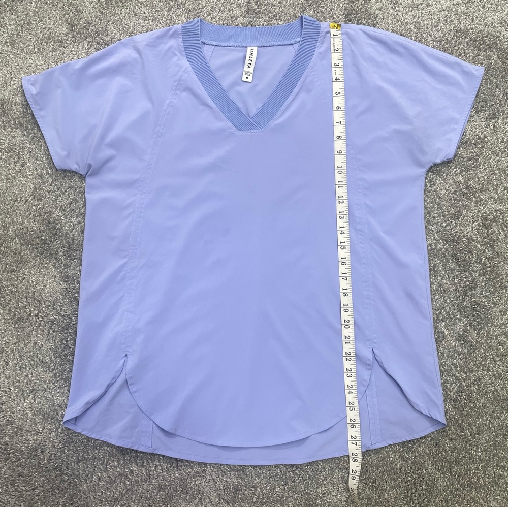 Athlete Zyphr Featherweight V-Neck Tee - Picture 8 of 10